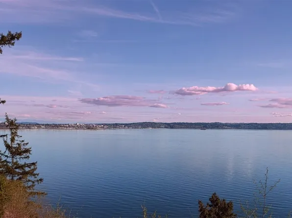 1406 Potlatch Beach Road, Tulalip, WA 98271