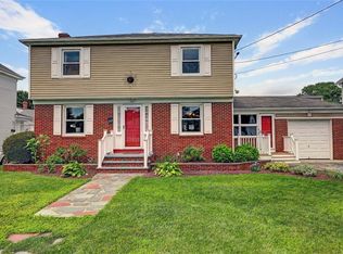 41 Byron St, North Providence, RI 02911