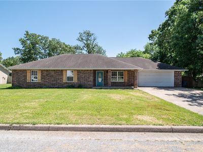 825 Mockingbird Ln, Gentry, AR, 72734