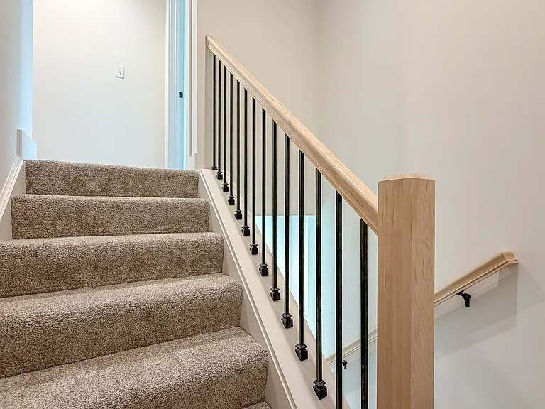 271 Locust St — Photo 16