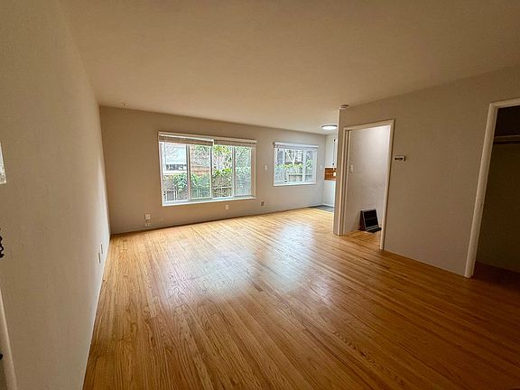 4th image of 150 Monticello Ave APT 3