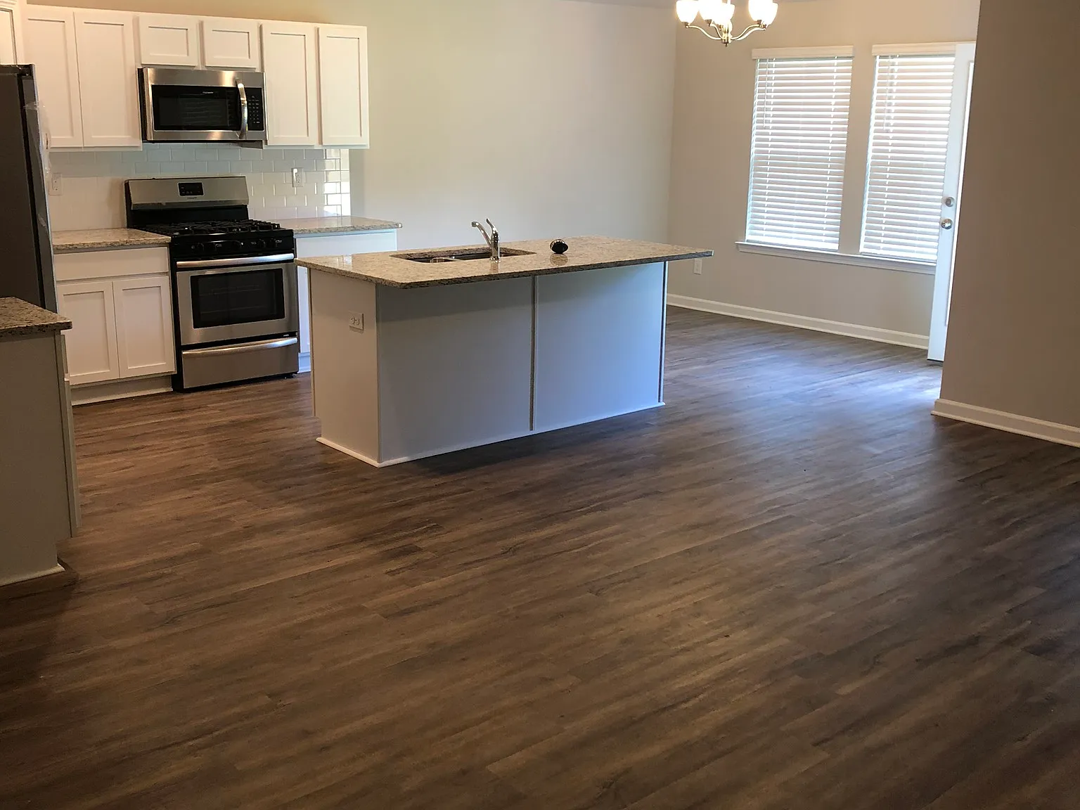 16837 Highland Heights - 1 — Photo 2
