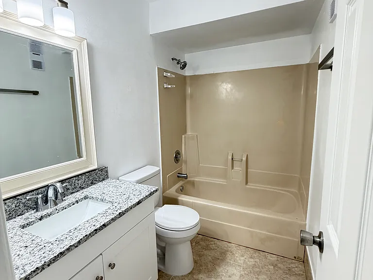 1672 Espanola Ave #1672 — Photo 12