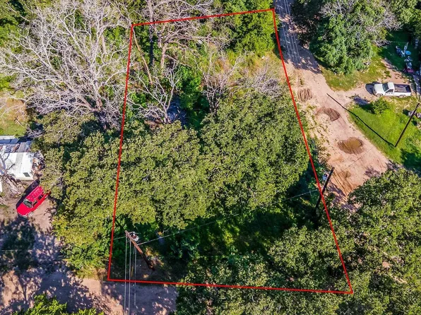 293 Private Road 7039, Wills Point, TX 75169