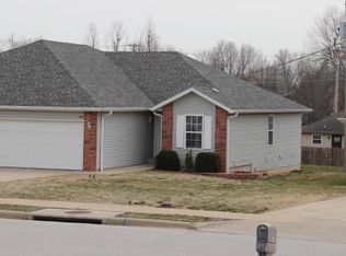 308 Excalibur Ct, Willard, MO 65781