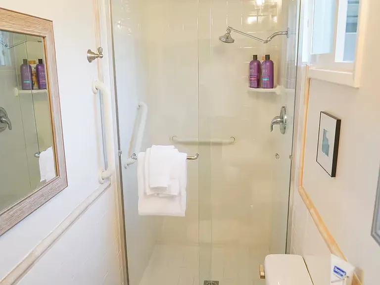 145 Cedar Way #4 — Photo 10
