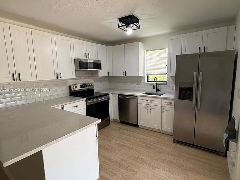 2551 NW 99th Ave — Photo 6