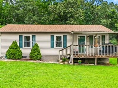 288 Sunset Ln, Thomasville, NC, 27360