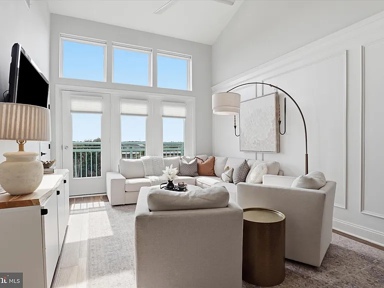 12000 Market St #488 — Photo 13