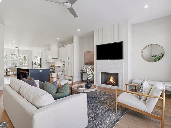 5th image of 2149 Druid Fields Ln