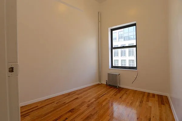 Rented by Compass | media 4