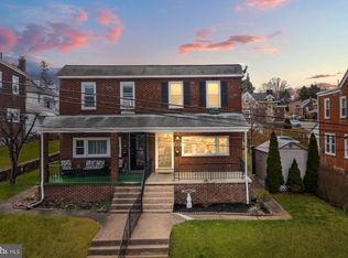 506 E Rambo St, Bridgeport, PA 19405