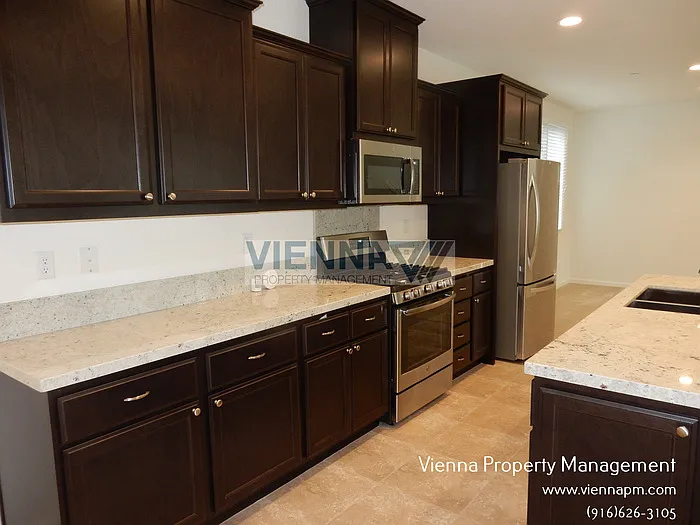 1271 Goldenrod Way — Photo 12