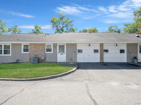 269 Berwick Court #B, Ridge, NY 11961