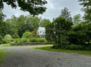 85 E Hunns Lake Rd, Stanfordville, NY 12581