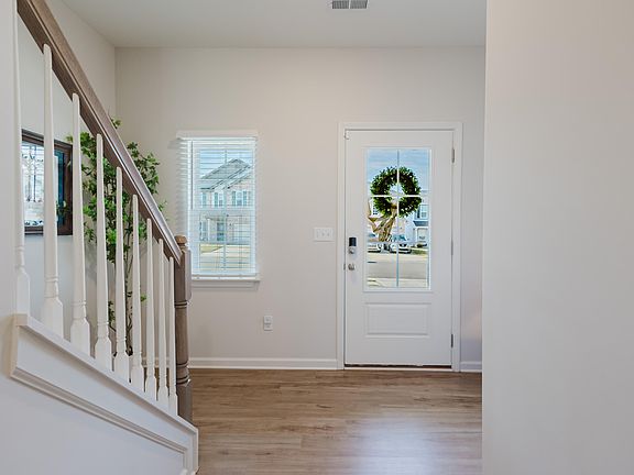 5th image of 1276 Marlena Ln