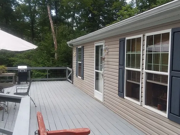 207 Boyd Franklin Rd, Burkesville, KY 42717