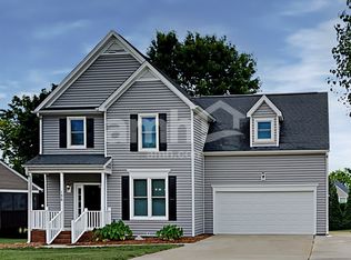 135 Lonetree Dr, Advance, NC 27006