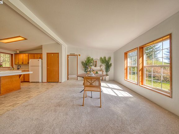 4th image of 22 Ramsay Ln