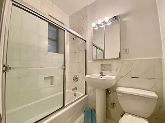 Rented by Nolita Group