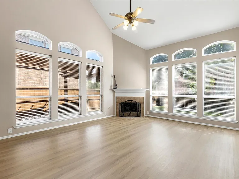 11650 Cape Royal Ln — Photo 13