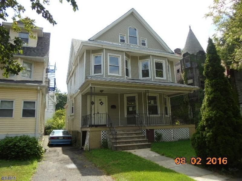 1st image of 88 N 18th St