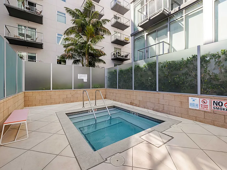 645 W 9th St #303 — Photo 23