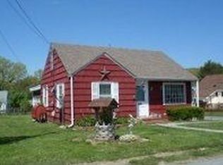 658 Mercer Rd, Rich Creek, VA 24147