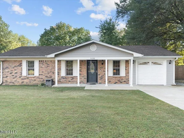 5135 Woody Dr, Horn Lake, MS 38637