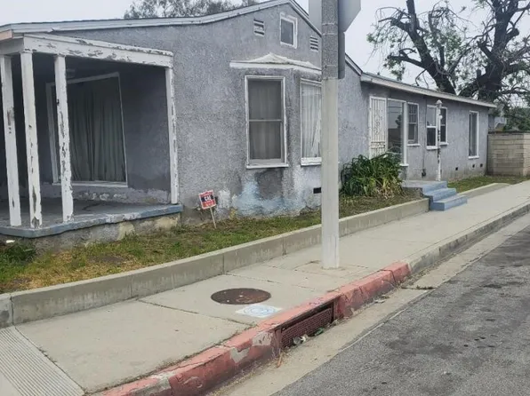 1702 E 124th St, Compton, CA 90222