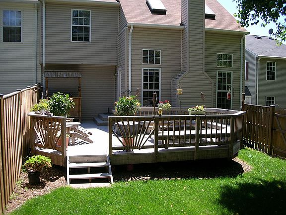 Custom Manitenance Free Trex Deck