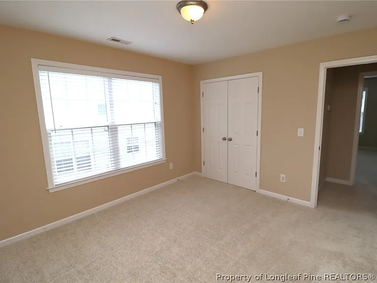 1015 Katie Ln — Photo 42