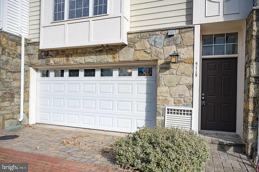 Building Photo - 5115 Grimm Dr