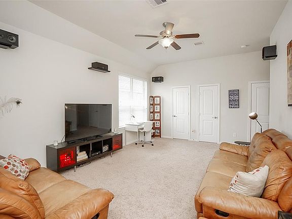 4th image of 14834 Bronze Finch Dr