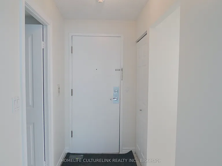 68 Corporate Dr #1929 — Photo 2