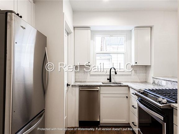 5th image of 1304 Tecumseh St