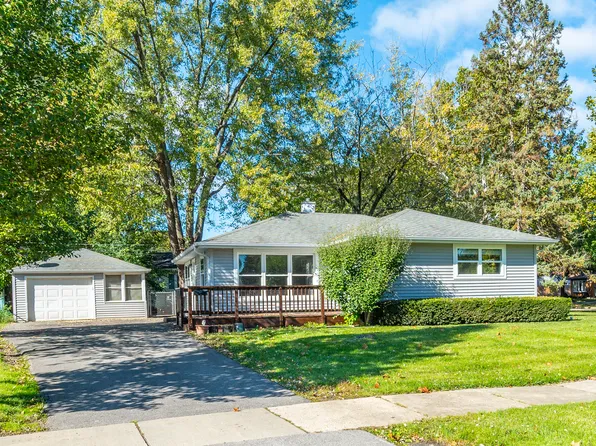 2909 Owl Ln, Rolling Meadows, IL 60008