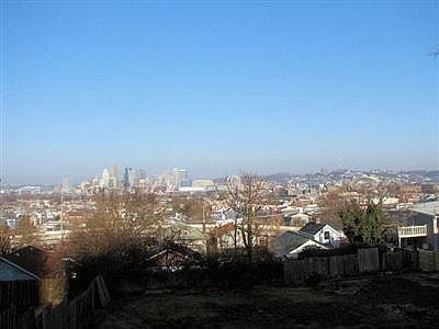 1st image of 2 Grandview Ave