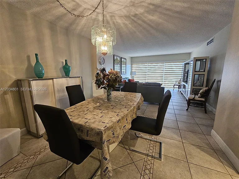 1980 S Ocean Dr #6J — Photo 2