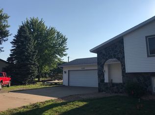 16769 Yale St NW, Elk River, MN 55330