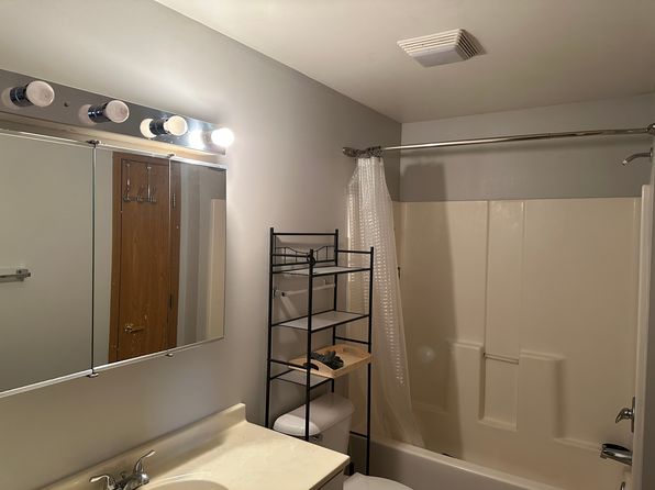 1570 W Sand Bar Ct Unit 2F