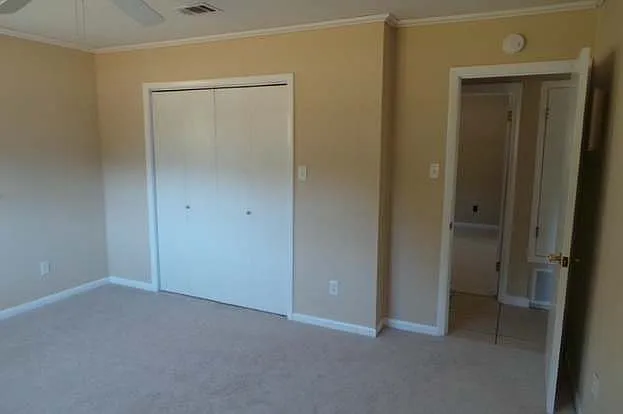 7028 Nathan Rd — Photo 17