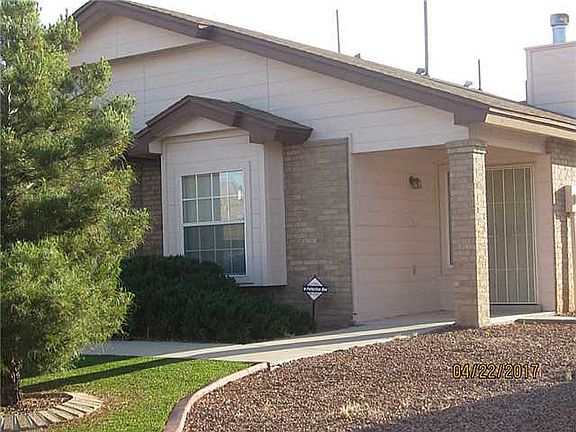3rd image of 7557 Plaza Redonda Dr