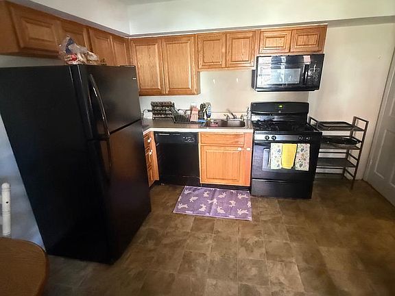 3rd image of 340 S 342a Ave
