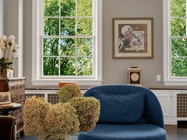 173 Riverside Drive image 10 of 17