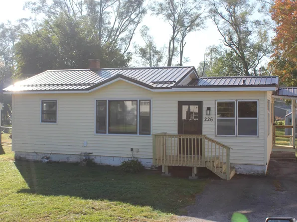 226 Wema Ave, Evansdale, IA 50707