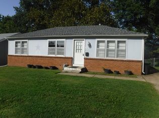 1009 N 4th St, Independence, KS 67301