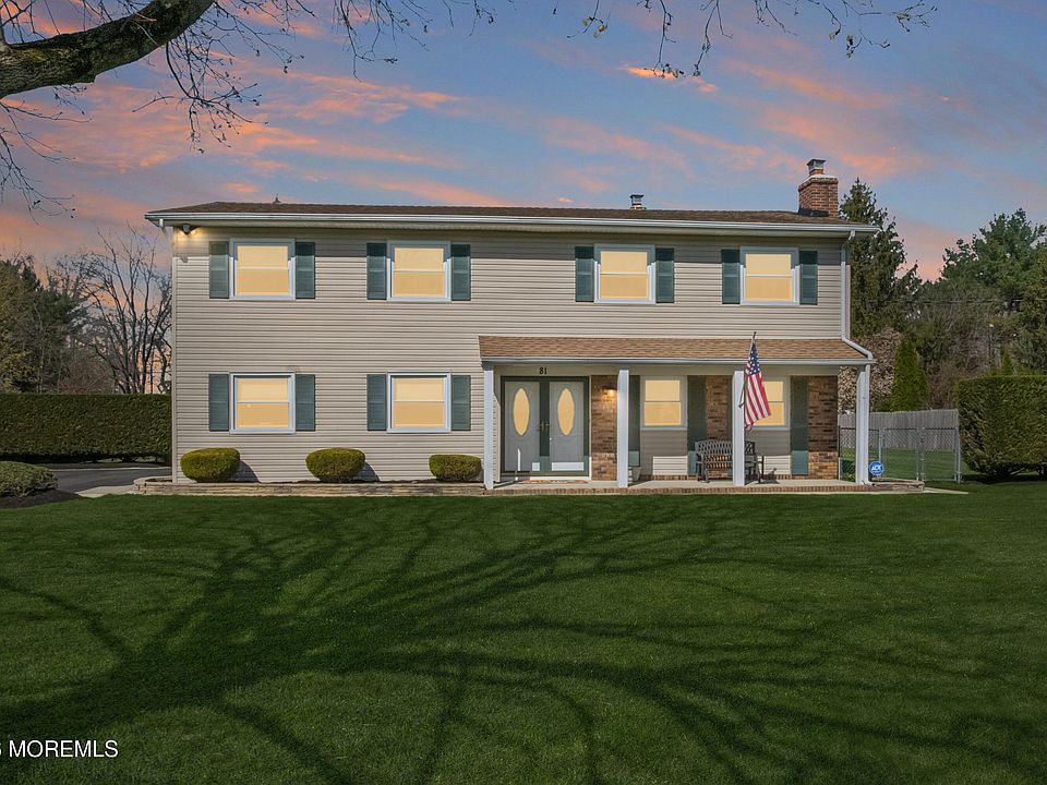 1st image of 81 Kings Way