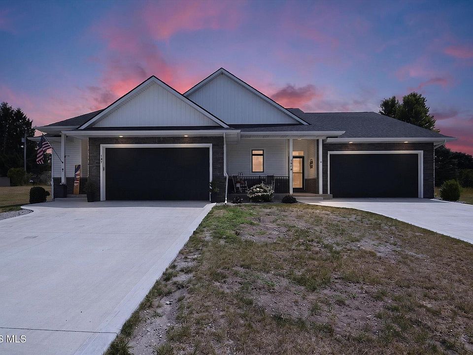 1st image of 107 Dairy Dr #C