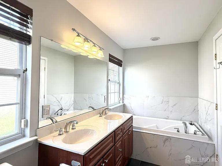 25 Canal View Dr — Photo 21
